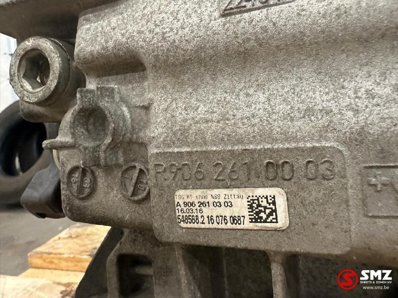 Mercedes-Benz Occ Versnellingsbak Mercedes 711.680 - Скоростна кутия за Лек автомобил: снимка 3 Mercedes-Benz Occ Versnellingsbak Mercedes 711.680 - Скоростна кутия за Лек автомобил: снимка 3