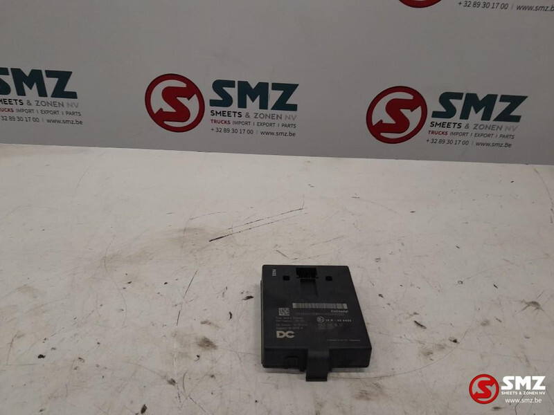 Mercedes-Benz Occ besturingseenheid Mercedes Actros MP4 A0004461 - Блок за управление за Камион: снимка 1 Mercedes-Benz Occ besturingseenheid Mercedes Actros MP4 A0004461 - Блок за управление за Камион: снимка 1