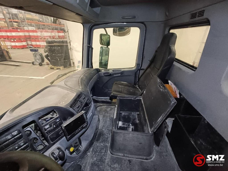 Кабина и интериор за Камион Mercedes-Benz Occ cabine compleet Mercedes Actros MP2: снимка 12 Кабина и интериор за Камион Mercedes-Benz Occ cabine compleet Mercedes Actros MP2: снимка 12