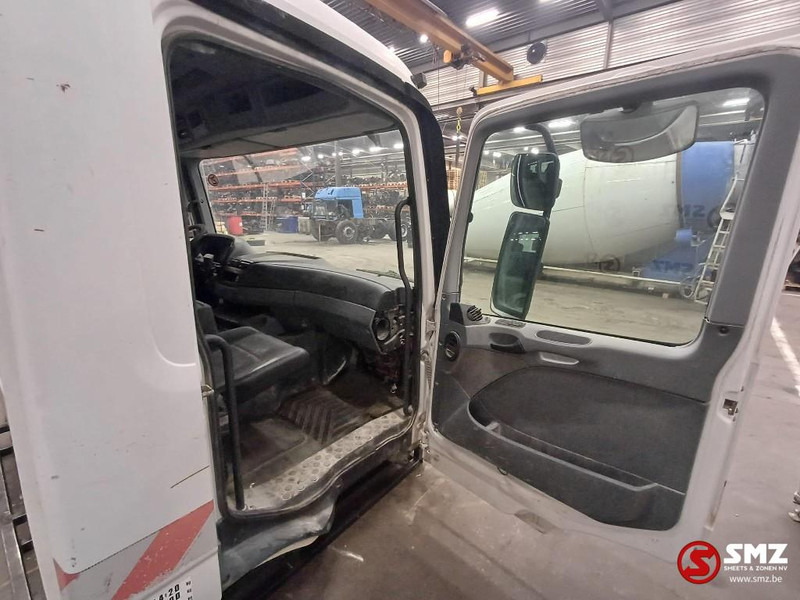 Кабина и интериор за Камион Mercedes-Benz Occ cabine compleet Mercedes Actros MP2: снимка 7 Кабина и интериор за Камион Mercedes-Benz Occ cabine compleet Mercedes Actros MP2: снимка 7