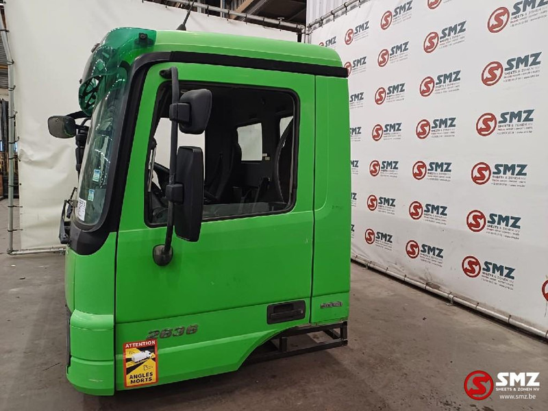Mercedes-Benz Occ cabine compleet Mercedes - Кабина и интериор за Камион: снимка 4 Mercedes-Benz Occ cabine compleet Mercedes - Кабина и интериор за Камион: снимка 4