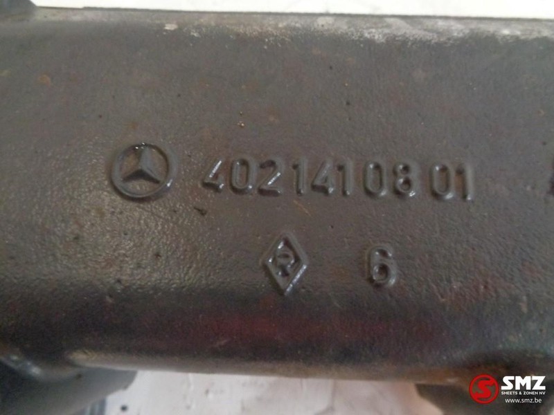 Mercedes-Benz Occ inlaatspruitstuk om422 links - Всмукателен колектор за Камион: снимка 2 Mercedes-Benz Occ inlaatspruitstuk om422 links - Всмукателен колектор за Камион: снимка 2