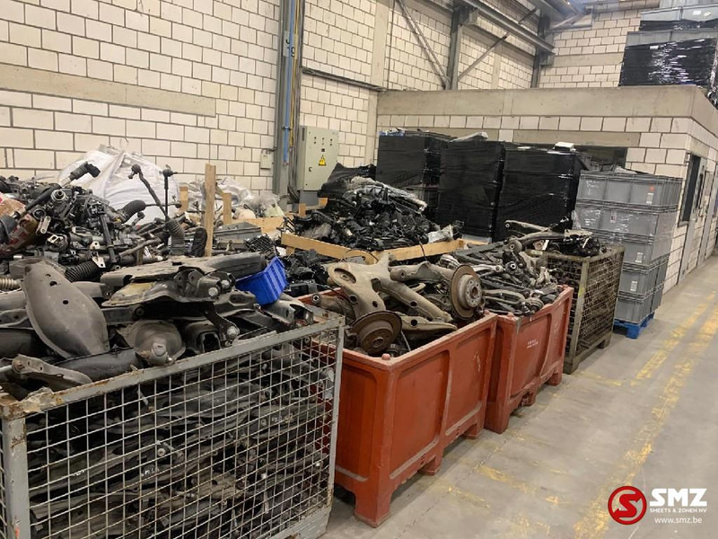 Mercedes-Benz Occ lot van Mercedes Personenwagen + 6000 stuks !! - Каросерия и екстериор за Лек автомобил: снимка 5 Mercedes-Benz Occ lot van Mercedes Personenwagen + 6000 stuks !! - Каросерия и екстериор за Лек автомобил: снимка 5