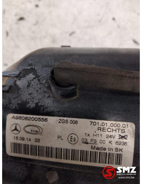 Mercedes-Benz Occ mistlicht rechts Mercedes - Фар срещу мъгла за Камион: снимка 3 Mercedes-Benz Occ mistlicht rechts Mercedes - Фар срещу мъгла за Камион: снимка 3