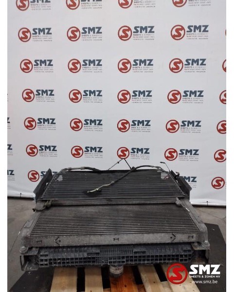 Mercedes-Benz Occ radiator Mercedes Actros MP4 A9605002701 - Радиатор за Камион: снимка 3 Mercedes-Benz Occ radiator Mercedes Actros MP4 A9605002701 - Радиатор за Камион: снимка 3