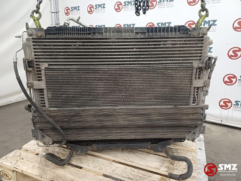 Mercedes-Benz Occ radiator + intercooler Mercedes - Радиатор за Камион: снимка 2 Mercedes-Benz Occ radiator + intercooler Mercedes - Радиатор за Камион: снимка 2