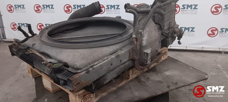 Mercedes-Benz Occ radiator + intercooler + expansievat Mercedes - Радиатор за Камион: снимка 2 Mercedes-Benz Occ radiator + intercooler + expansievat Mercedes - Радиатор за Камион: снимка 2