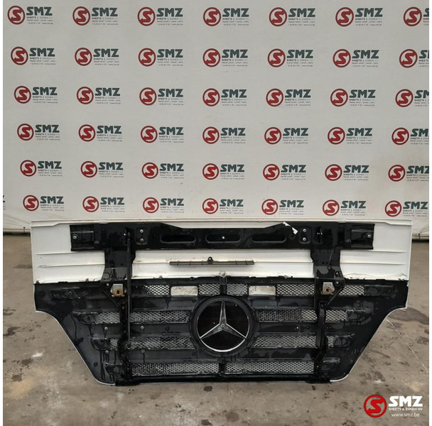 Mercedes-Benz Occ radiatorgrille Mercedes - Радиаторна решетка за Камион: снимка 2 Mercedes-Benz Occ radiatorgrille Mercedes - Радиаторна решетка за Камион: снимка 2