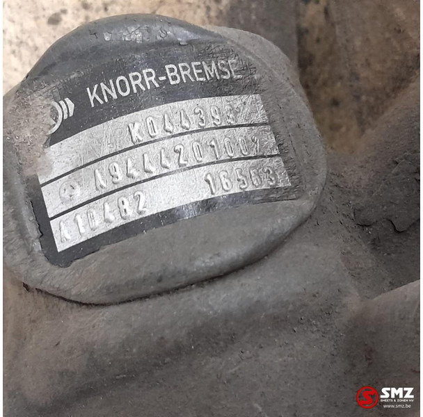 Mercedes-Benz Occ remklauw linksachter Mercedes - Спирачен апарат за Камион: снимка 5 Mercedes-Benz Occ remklauw linksachter Mercedes - Спирачен апарат за Камион: снимка 5