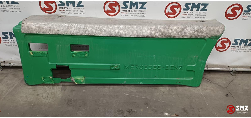 Mercedes-Benz Occ set sideskirts links + rechts Mercedes SK - Рама/ Шаси за Камион: снимка 2 Mercedes-Benz Occ set sideskirts links + rechts Mercedes SK - Рама/ Шаси за Камион: снимка 2