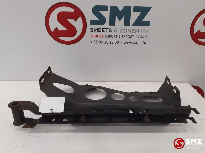 Mercedes-Benz Occ spatbordsteun rechtsvoor met sideskirtsteun Me - Каросерия и екстериор за Камион: снимка 2 Mercedes-Benz Occ spatbordsteun rechtsvoor met sideskirtsteun Me - Каросерия и екстериор за Камион: снимка 2