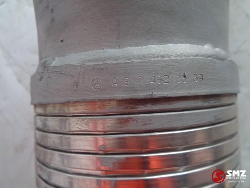 Mercedes-Benz Occ uitlaatpijp a9424920559 - Изпускателна тръба за Камион: снимка 2 Mercedes-Benz Occ uitlaatpijp a9424920559 - Изпускателна тръба за Камион: снимка 2