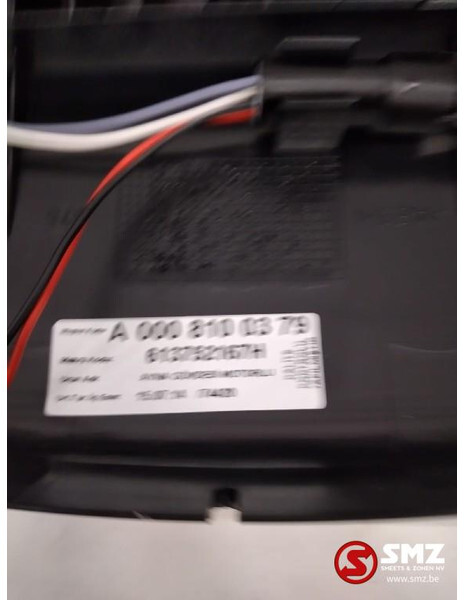 Mercedes-Benz Occ zijspiegel Mercedes Atego Axor A0008100379 - Огледало за задно виждане за Камион: снимка 4 Mercedes-Benz Occ zijspiegel Mercedes Atego Axor A0008100379 - Огледало за задно виждане за Камион: снимка 4