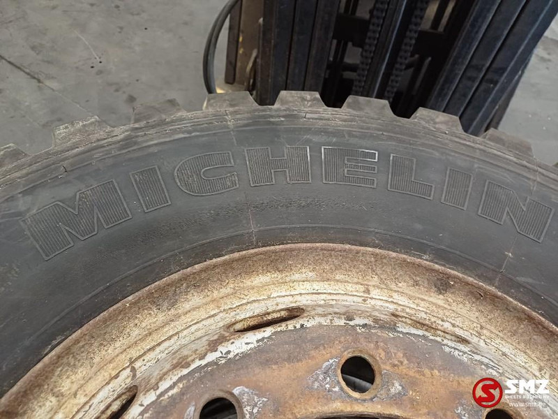 Michelin Occ vrachtwagenband 12.00R20 154/149K Michelin - Гума за Камион: снимка 2 Michelin Occ vrachtwagenband 12.00R20 154/149K Michelin - Гума за Камион: снимка 2