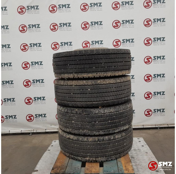 Michelin Occ vrachtwagenband 295/60R22.5 150/147K Michelin - Гума за Камион: снимка 1 Michelin Occ vrachtwagenband 295/60R22.5 150/147K Michelin - Гума за Камион: снимка 1