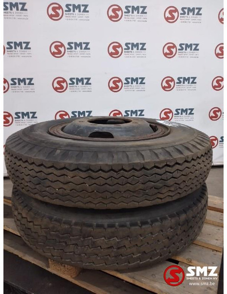 Pirelli Occ vrachtwagenband Pirelli 8.25-20 - Гума за Камион: снимка 1 Pirelli Occ vrachtwagenband Pirelli 8.25-20 - Гума за Камион: снимка 1