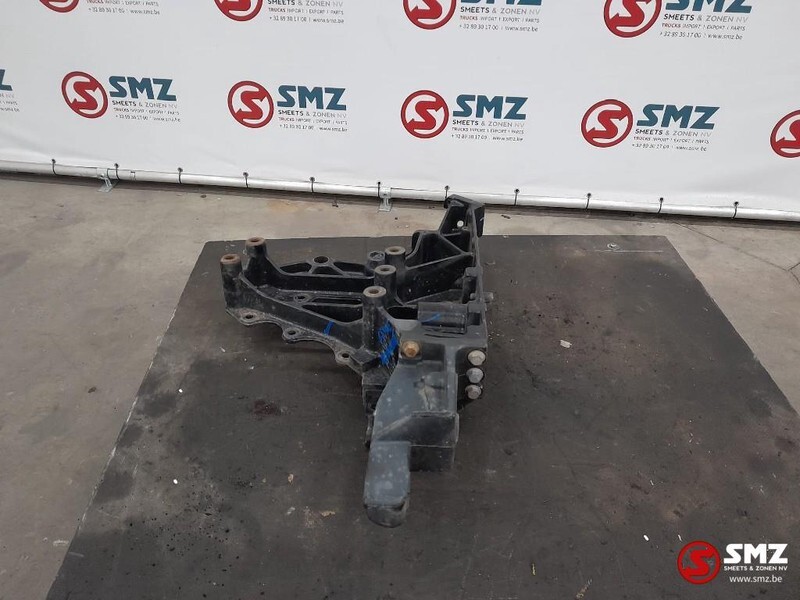 Renault Occ bracket rechts Renault T 21116690 82232587 - Рама/ Шаси за Камион: снимка 5 Renault Occ bracket rechts Renault T 21116690 82232587 - Рама/ Шаси за Камион: снимка 5