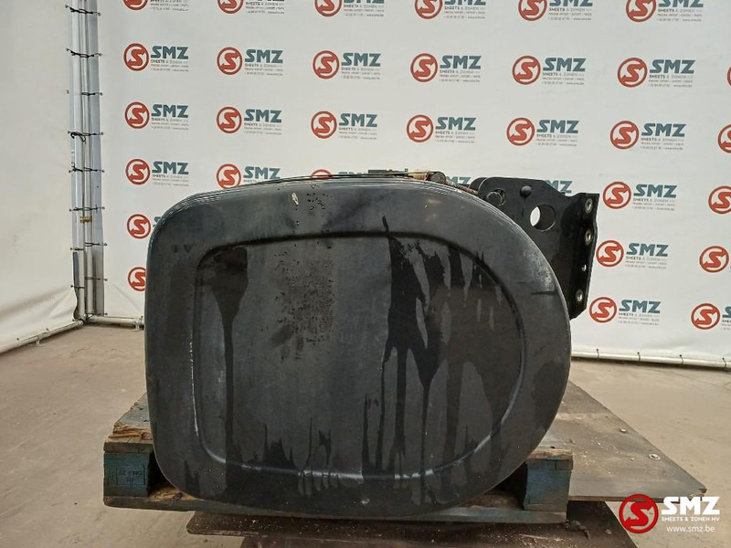 Renault Occ brandstoftank 540L Renault - Резервоар за гориво за Камион: снимка 3 Renault Occ brandstoftank 540L Renault - Резервоар за гориво за Камион: снимка 3