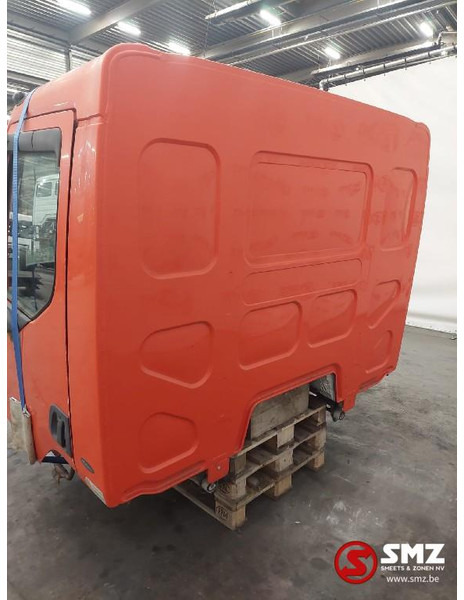 Renault Occ cabine compleet Renault Midlum - Кабина и интериор за Камион: снимка 3 Renault Occ cabine compleet Renault Midlum - Кабина и интериор за Камион: снимка 3
