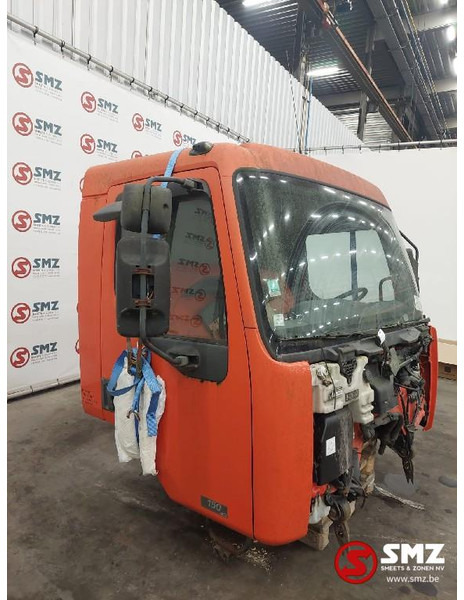 Renault Occ cabine compleet Renault Midlum - Кабина и интериор за Камион: снимка 2 Renault Occ cabine compleet Renault Midlum - Кабина и интериор за Камион: снимка 2