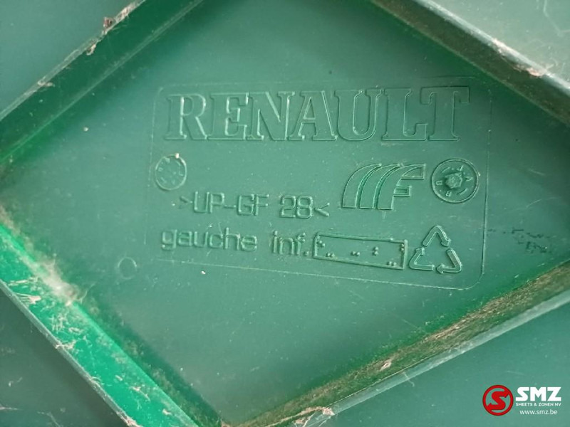 Renault Occ cabinespoiler links Renault - Аеродинамика/ Спойлер за Камион: снимка 3 Renault Occ cabinespoiler links Renault - Аеродинамика/ Спойлер за Камион: снимка 3