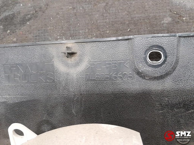 Renault Occ portierverlengstuk Renault T 7482516626 - Врата и части за Камион: снимка 4 Renault Occ portierverlengstuk Renault T 7482516626 - Врата и части за Камион: снимка 4