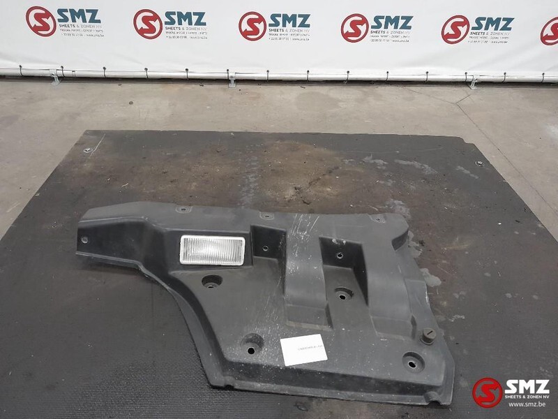 Renault Occ portierverlengstuk Renault T 7482516626 - Врата и части за Камион: снимка 2 Renault Occ portierverlengstuk Renault T 7482516626 - Врата и части за Камион: снимка 2
