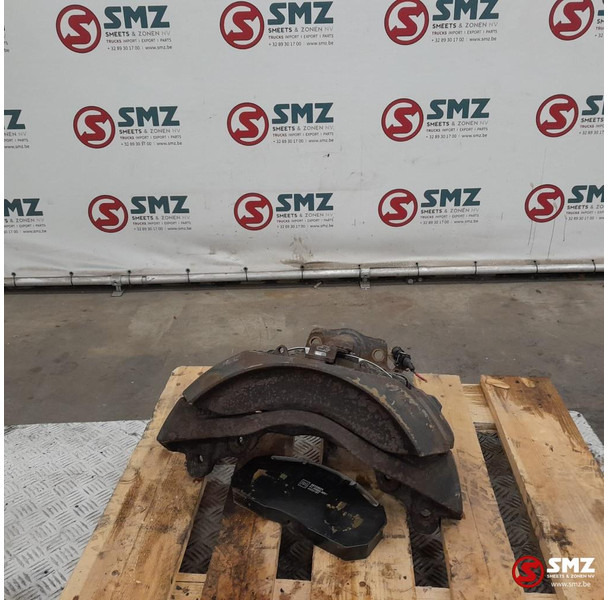 Renault Occ remklauw rechts Renault - Спирачен апарат за Камион: снимка 2 Renault Occ remklauw rechts Renault - Спирачен апарат за Камион: снимка 2