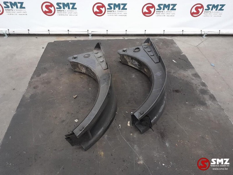 Renault Occ set tanksteunen Renault T 20721537 - Горивна система за Камион: снимка 3 Renault Occ set tanksteunen Renault T 20721537 - Горивна система за Камион: снимка 3