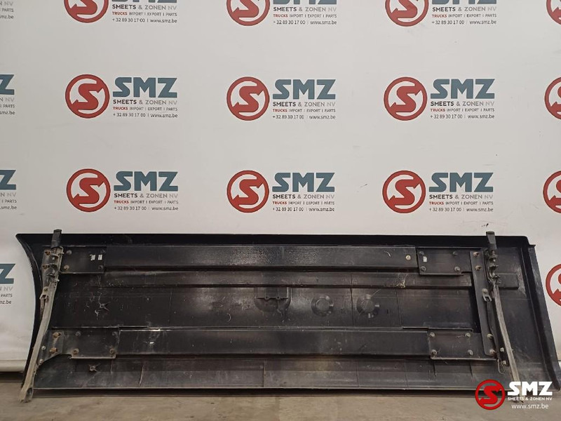 Renault Occ side skirt links Renault - Рама/ Шаси за Камион: снимка 2 Renault Occ side skirt links Renault - Рама/ Шаси за Камион: снимка 2