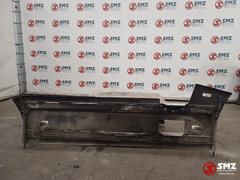 Renault Occ side skirt links Renault - Рама/ Шаси за Камион: снимка 2 Renault Occ side skirt links Renault - Рама/ Шаси за Камион: снимка 2