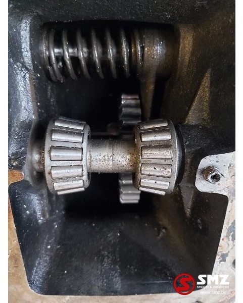 Scania Occ Pto voor Scania GRS890 versnellingsbak - Хидравлика за Камион: снимка 4 Scania Occ Pto voor Scania GRS890 versnellingsbak - Хидравлика за Камион: снимка 4