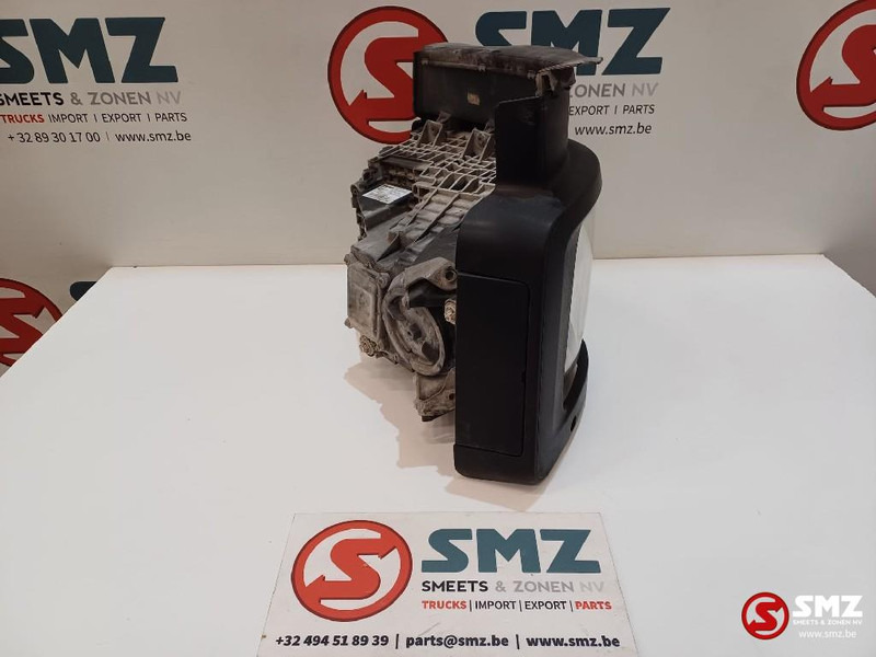 Scania Occ koplamp rechts Scania - Преден фар за Камион: снимка 3 Scania Occ koplamp rechts Scania - Преден фар за Камион: снимка 3