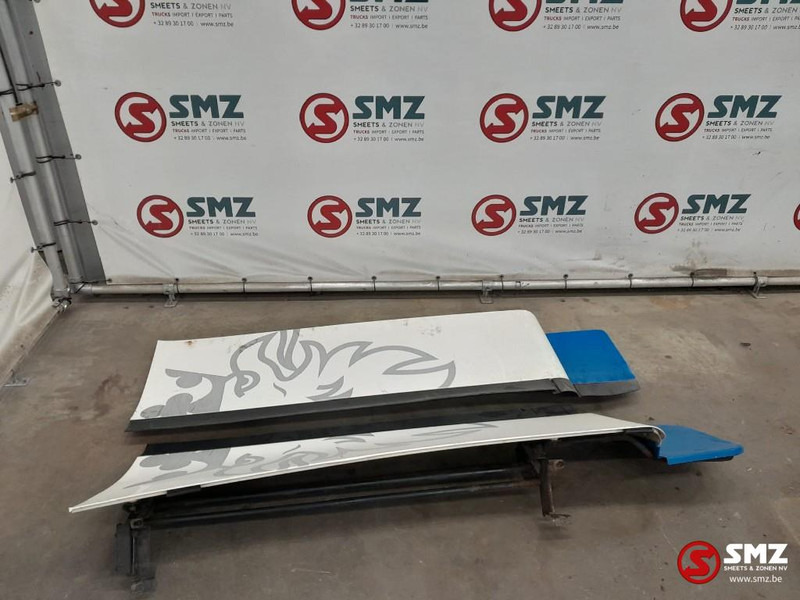 Scania Occ set cabinespoilers links + rechts Scania - Аеродинамика/ Спойлер за Камион: снимка 2 Scania Occ set cabinespoilers links + rechts Scania - Аеродинамика/ Спойлер за Камион: снимка 2