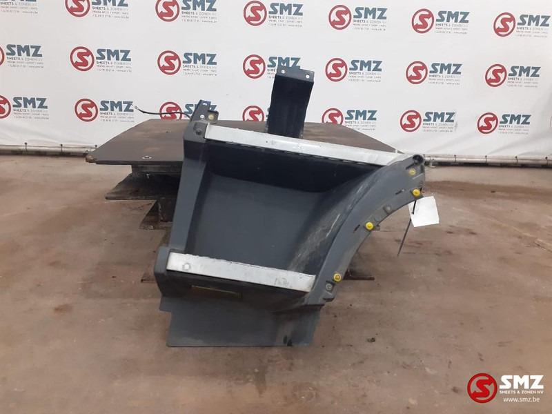 Volvo Occ opstapbak links Volvo - Кабина и интериор за Камион: снимка 1 Volvo Occ opstapbak links Volvo - Кабина и интериор за Камион: снимка 1