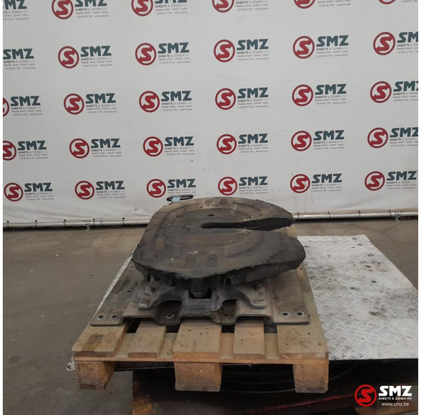 Jost Occ koppelschotel JSK42 + montageplaat Jost - Седло за Камион: снимка 4 Jost Occ koppelschotel JSK42 + montageplaat Jost - Седло за Камион: снимка 4