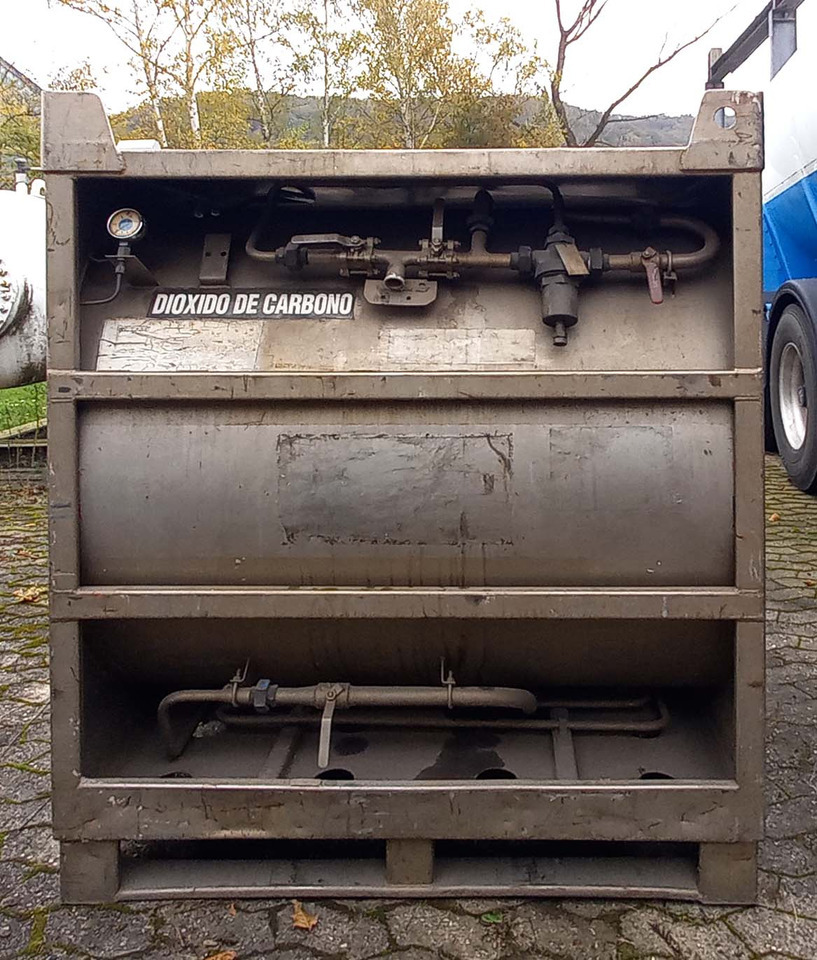 AGA CRYO Gas pallet tank used for oxygen LOX argon LAR nitrogen vessel N2O, CO2, O2, N2 - Танк контейнер: снимка 1 AGA CRYO Gas pallet tank used for oxygen LOX argon LAR nitrogen vessel N2O, CO2, O2, N2 - Танк контейнер: снимка 1