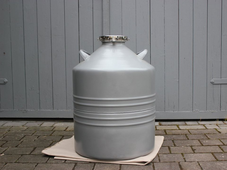 Cryotherm Container 50 L Dewar used for liquid nitrogen - Резервоар за съхранение: снимка 1 Cryotherm Container 50 L Dewar used for liquid nitrogen - Резервоар за съхранение: снимка 1