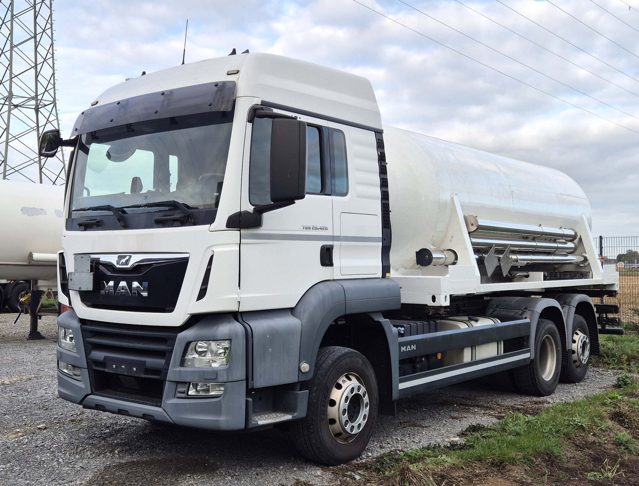 MAN Tank gas truck cryogenic used for oxygen, nitrogen, argon, LIN, LOX, LAR - Камион цистерна: снимка 2 MAN Tank gas truck cryogenic used for oxygen, nitrogen, argon, LIN, LOX, LAR - Камион цистерна: снимка 2