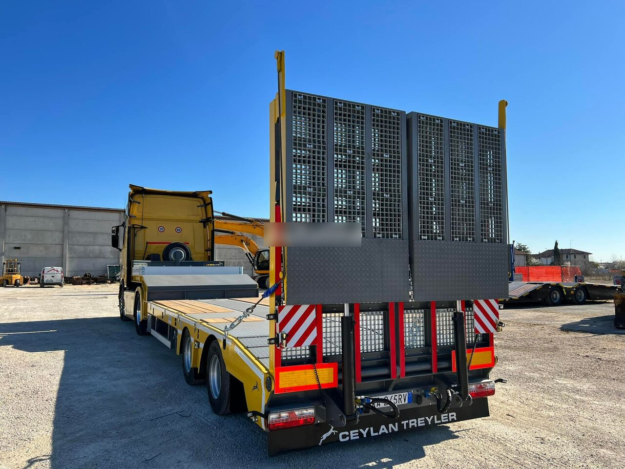 CEYLAN 2 AXLES STANDART & EXTENDABLE LOWBED - Нискорамна площадка полуремарке: снимка 3 CEYLAN 2 AXLES STANDART & EXTENDABLE LOWBED - Нискорамна площадка полуремарке: снимка 3