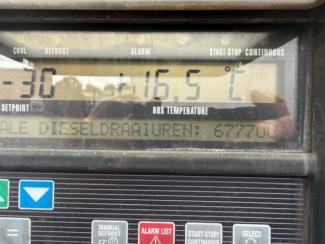 Рефрижератор полуремарке Krone Laadklep 270 hoog 2 Liftassen: снимка 8