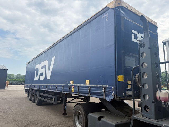 Schmitz Cargobull Laadklep - Брезентово полуремарке: снимка 3 Schmitz Cargobull Laadklep - Брезентово полуремарке: снимка 3