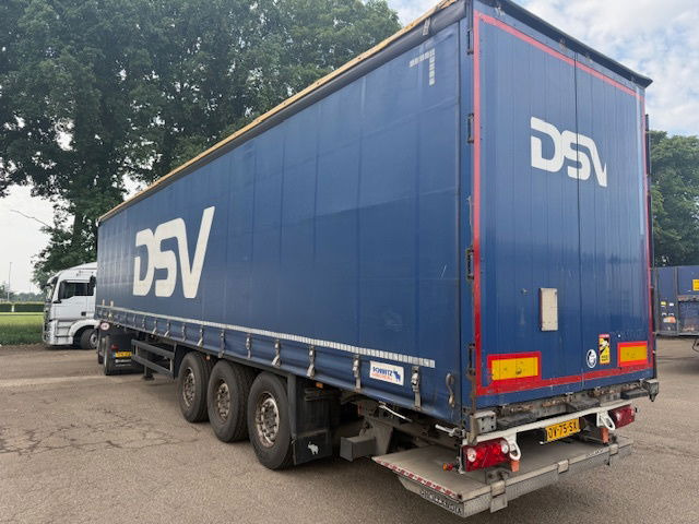 Schmitz Cargobull Laadklep - Брезентово полуремарке: снимка 2 Schmitz Cargobull Laadklep - Брезентово полуремарке: снимка 2