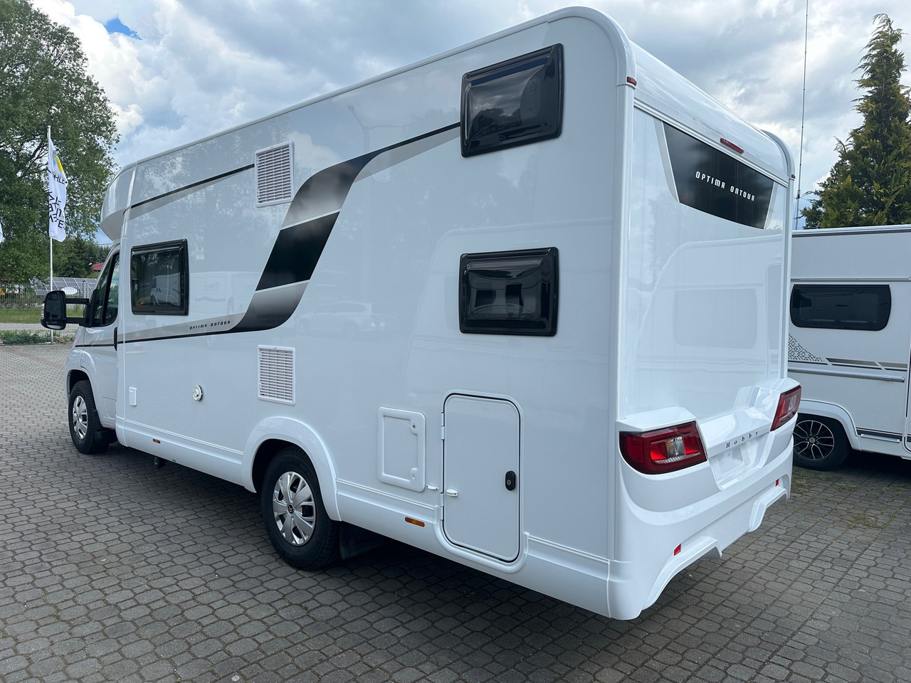 Hobby Optima T65 HKM Ontour 2024 - Полуинтегриран кемпер: снимка 4 Hobby Optima T65 HKM Ontour 2024 - Полуинтегриран кемпер: снимка 4