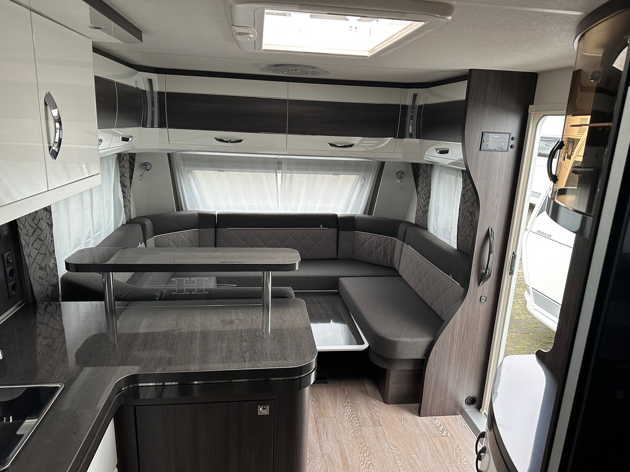 Нови Каравана PRESTIGE 720 WQC 2024: снимка 7
