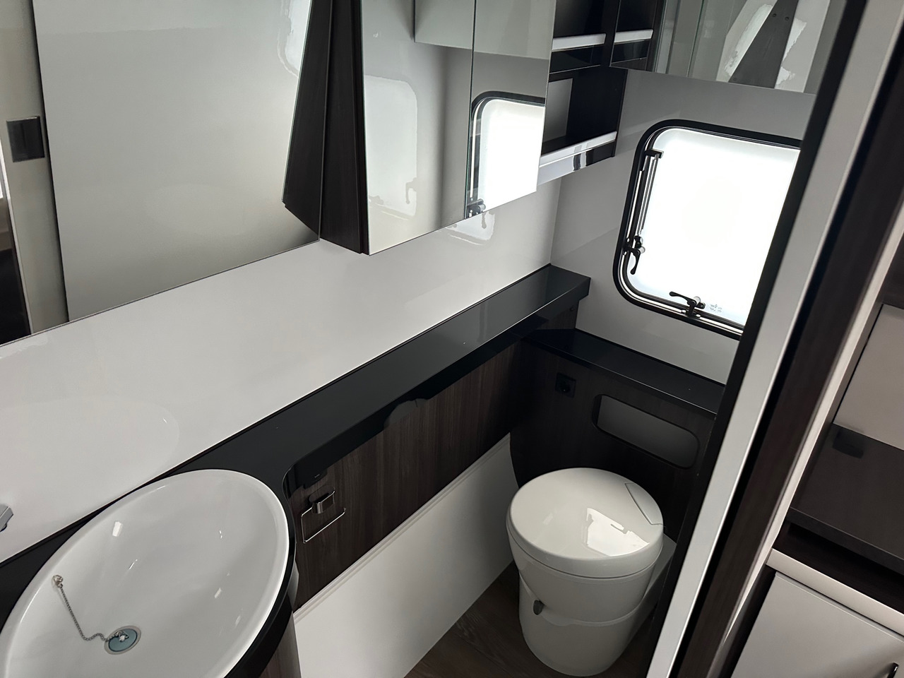 Нови Каравана PRESTIGE 720 WQC 2024: снимка 13