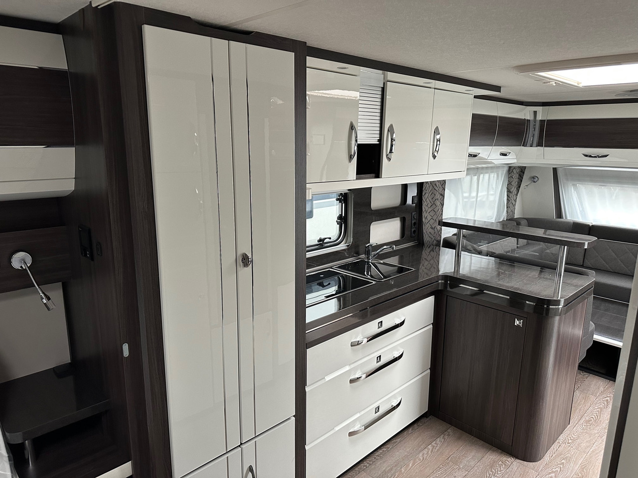 Нови Каравана PRESTIGE 720 WQC 2024: снимка 10