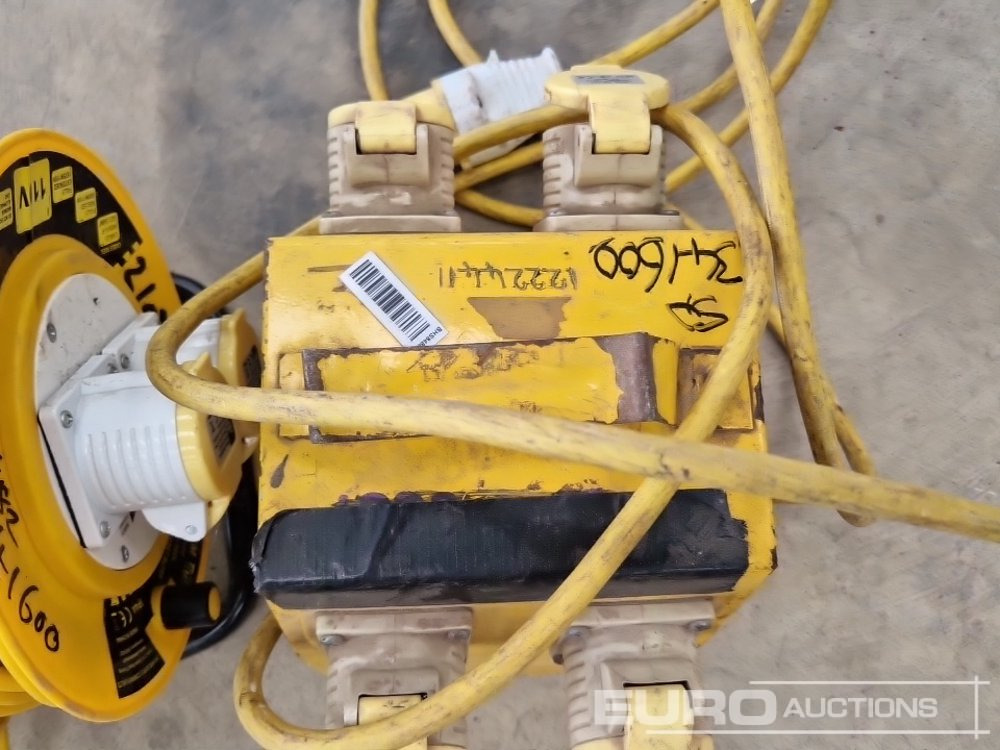 Строително оборудване 110 Volt Splitter Box, 25m Extension Reel (3 of): снимка 19