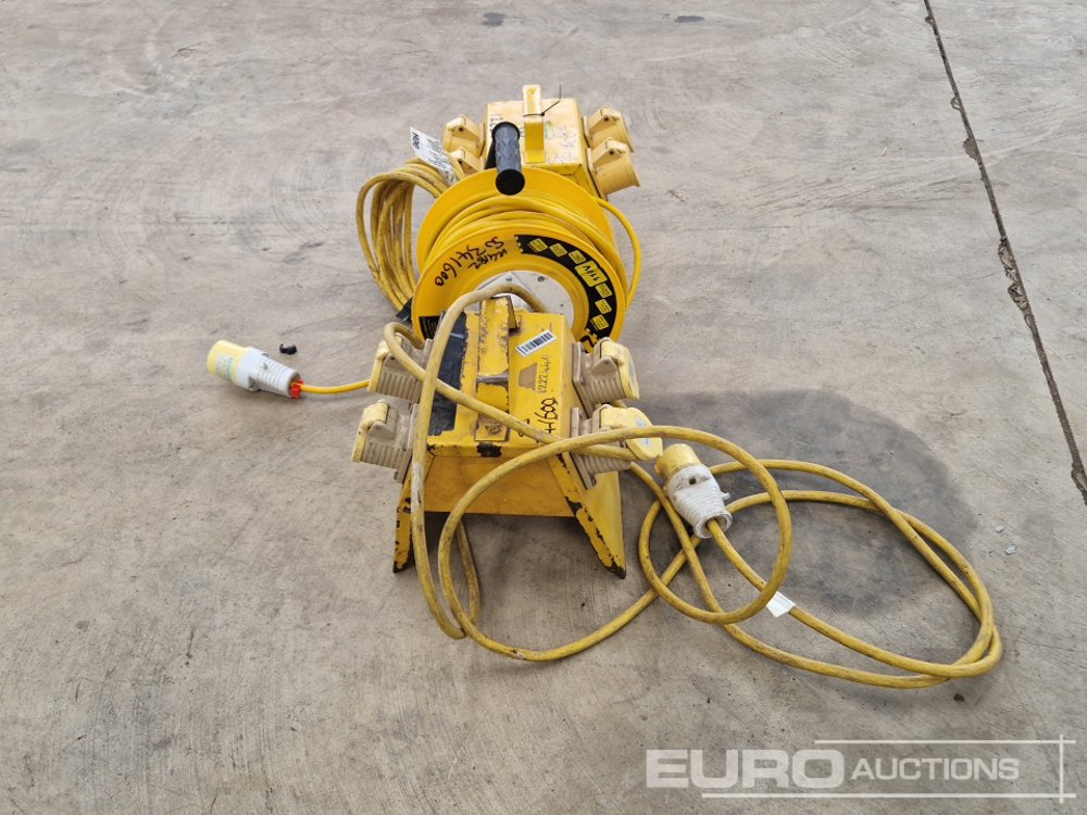 Строително оборудване 110 Volt Splitter Box, 25m Extension Reel (3 of): снимка 6