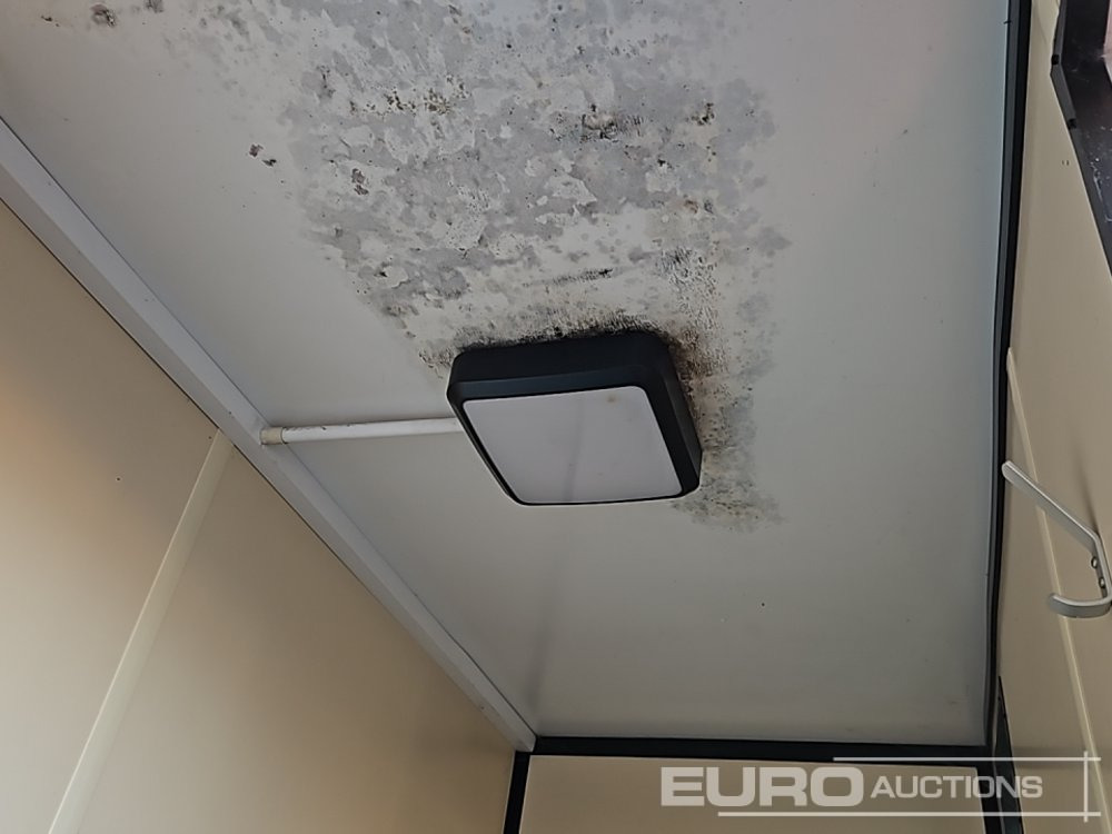 Морски контейнер 12' x 9'  Containerised Toilet Unit (Canmot Be Reconsigned): снимка 25